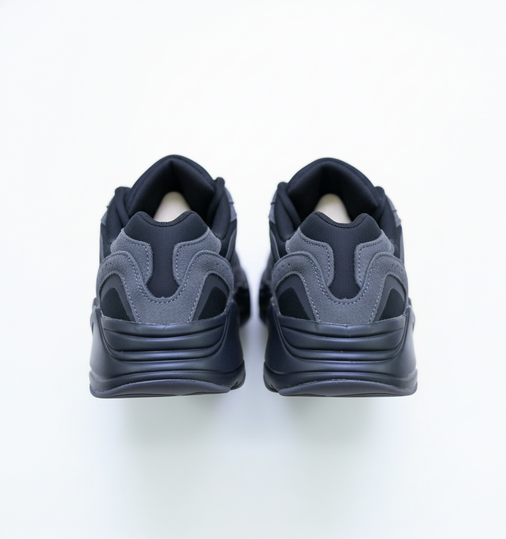 Adidas Yeezy Boost 700 V2