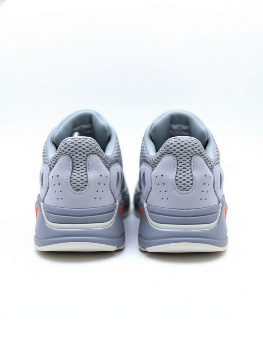 Adidas Yeezy Boost 700